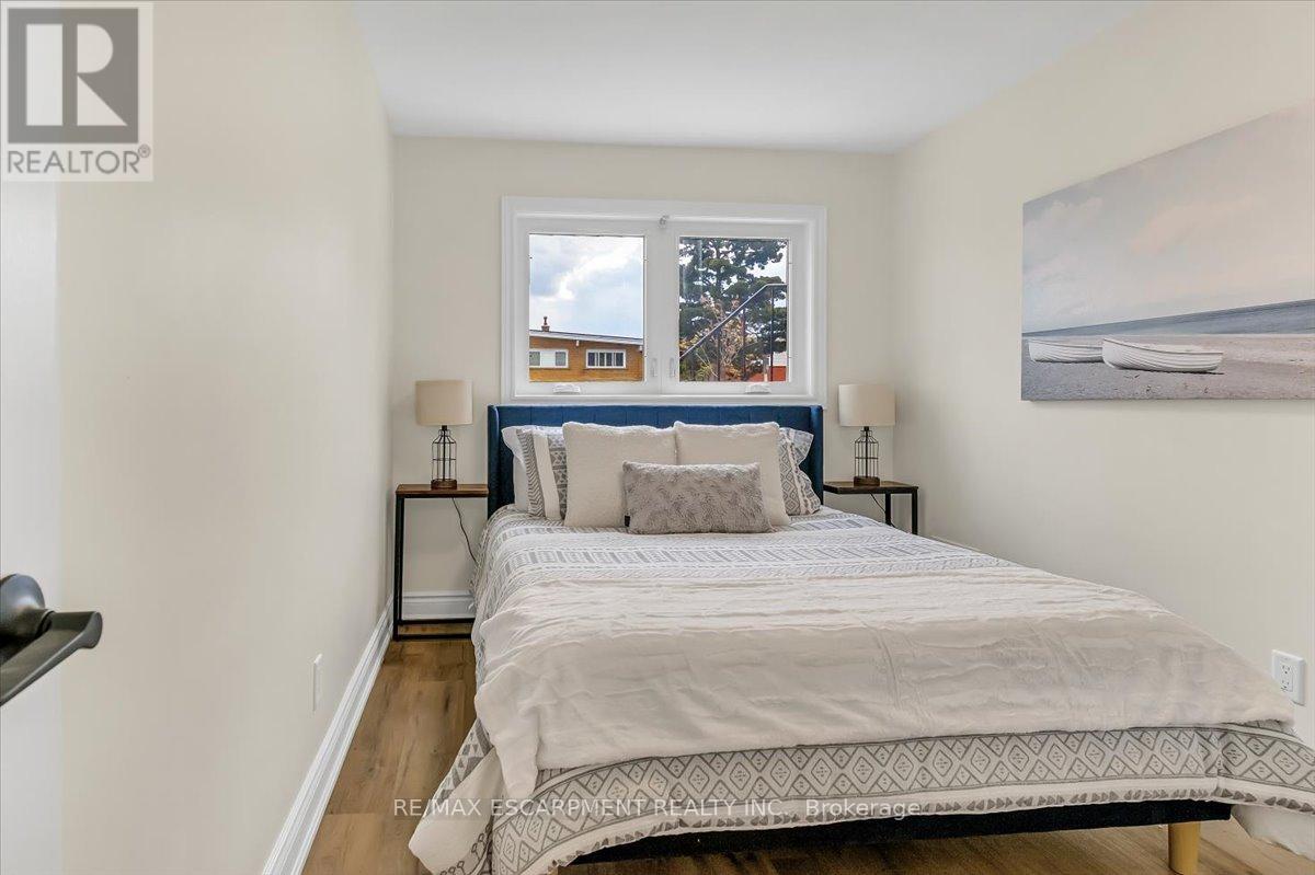 LOWER - 58 COLUMBIA DRIVE, Hamilton (Buchanan) — photo 8