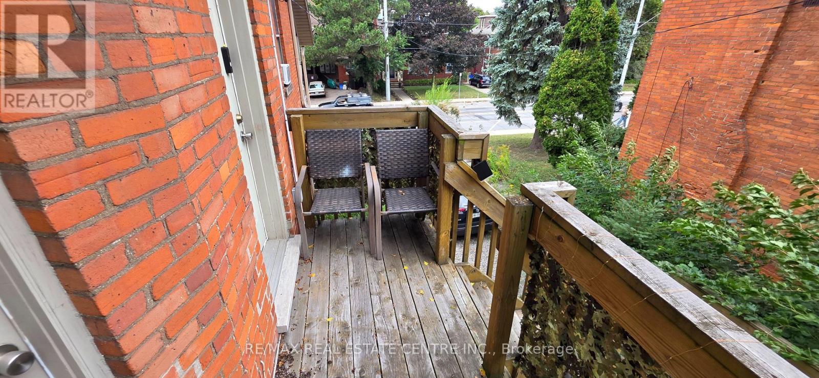 UPPER LOFT - 267 ABERDEEN AVENUE, Hamilton (Kirkendall) — photo 3