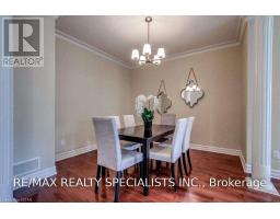 404 South Carriage Way, London North, ON N6G0B2 Photo 12