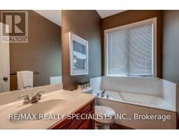404 South Carriage Way, London North, ON N6G0B2 Photo 21
