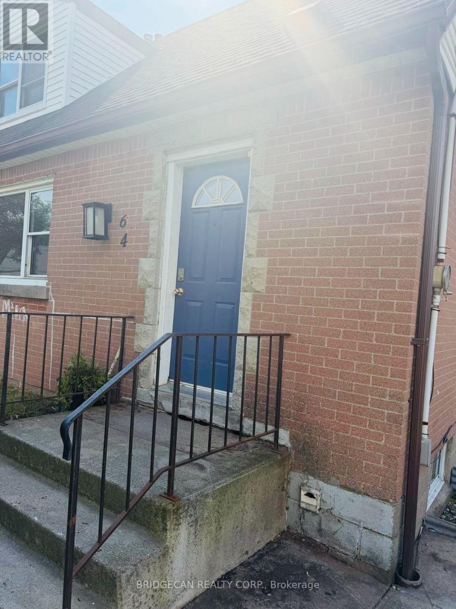 64 EASTVALE PLACE, Hamilton (McQuesten) — photo 2