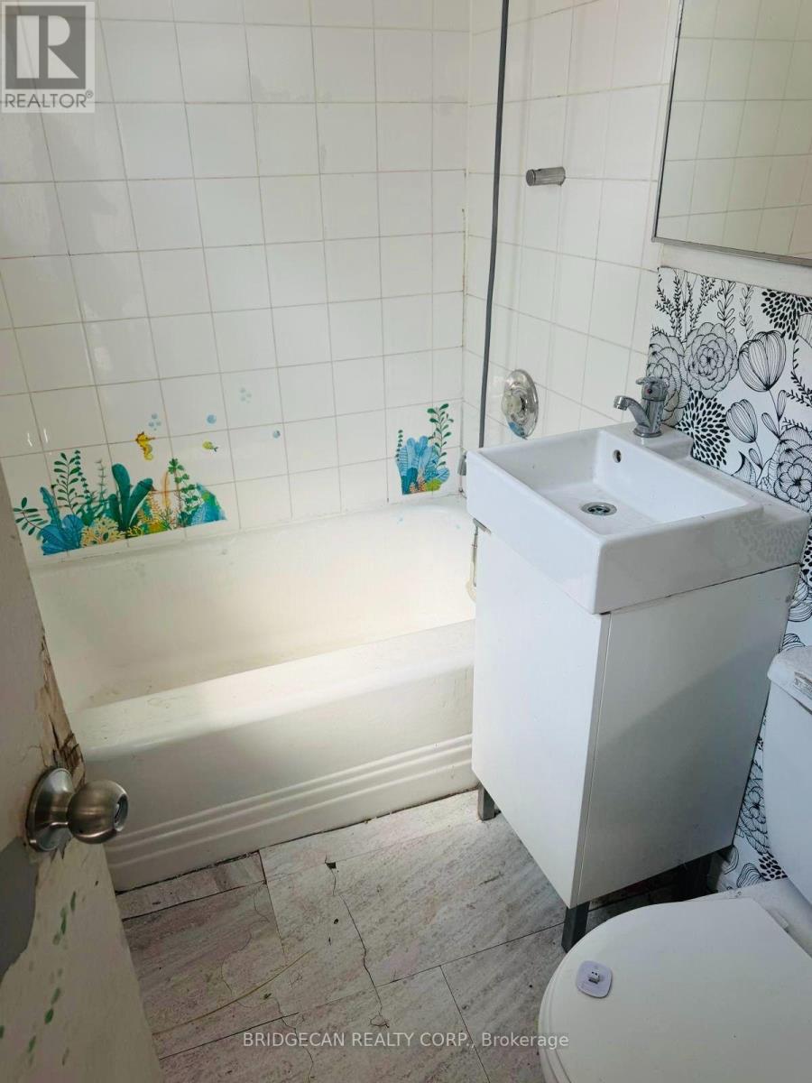 64 EASTVALE PLACE, Hamilton (McQuesten) — photo 7