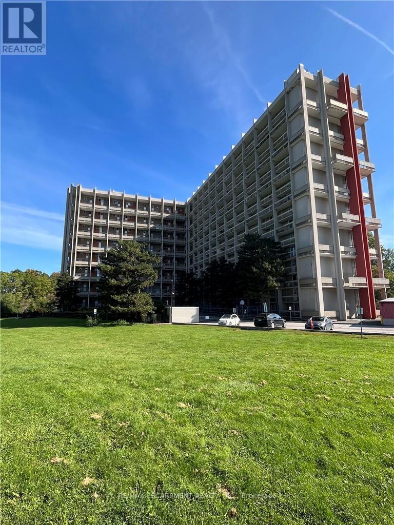 236 - 350 QUIGLEY ROAD, Hamilton (Vincent)