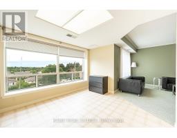 403 - 405 Erb Street W, Waterloo, ON N2L1W7 Photo 12