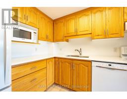 403 - 405 Erb Street W, Waterloo, ON N2L1W7 Photo 17