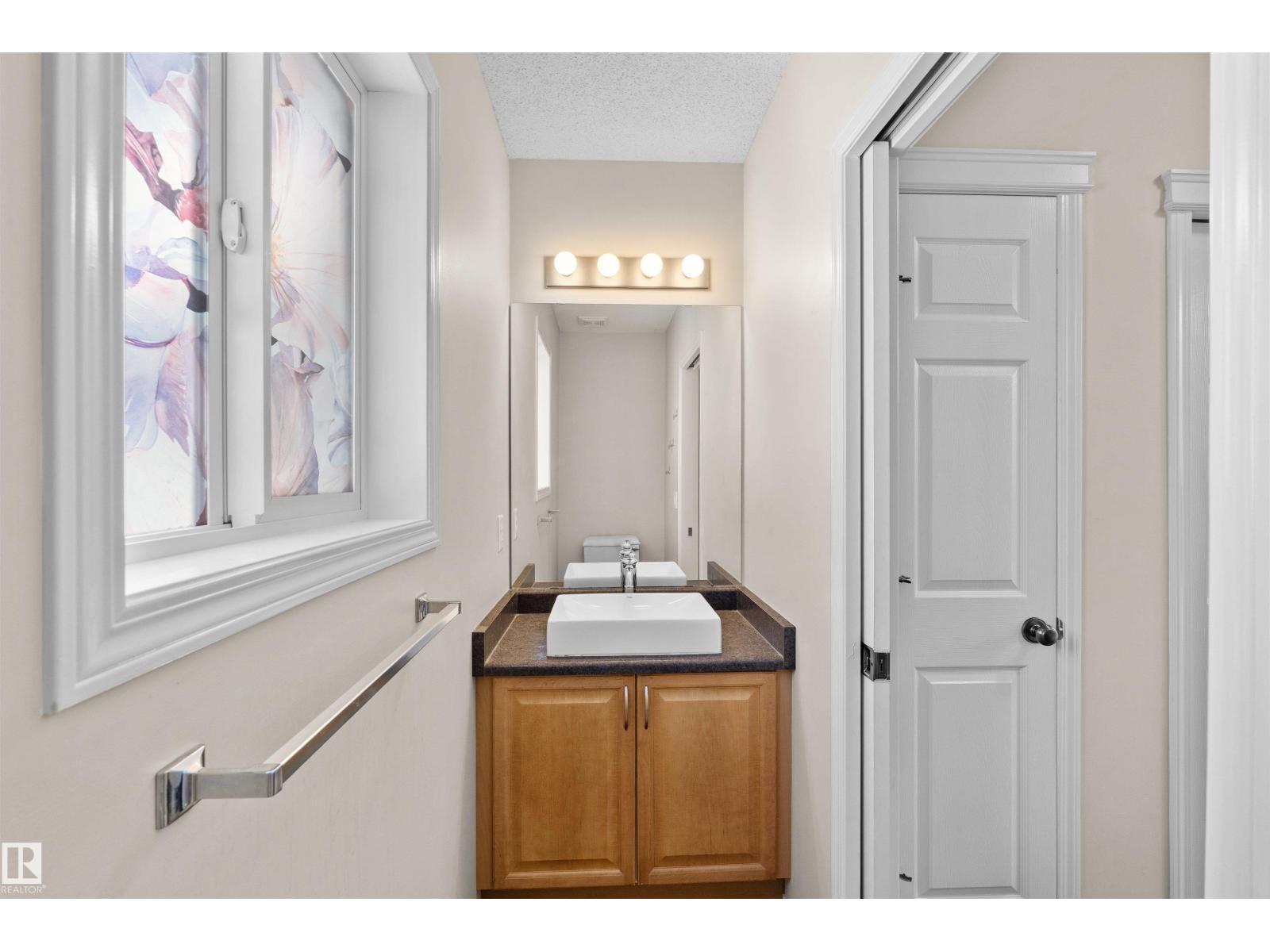 20616 56 AV NW - 13