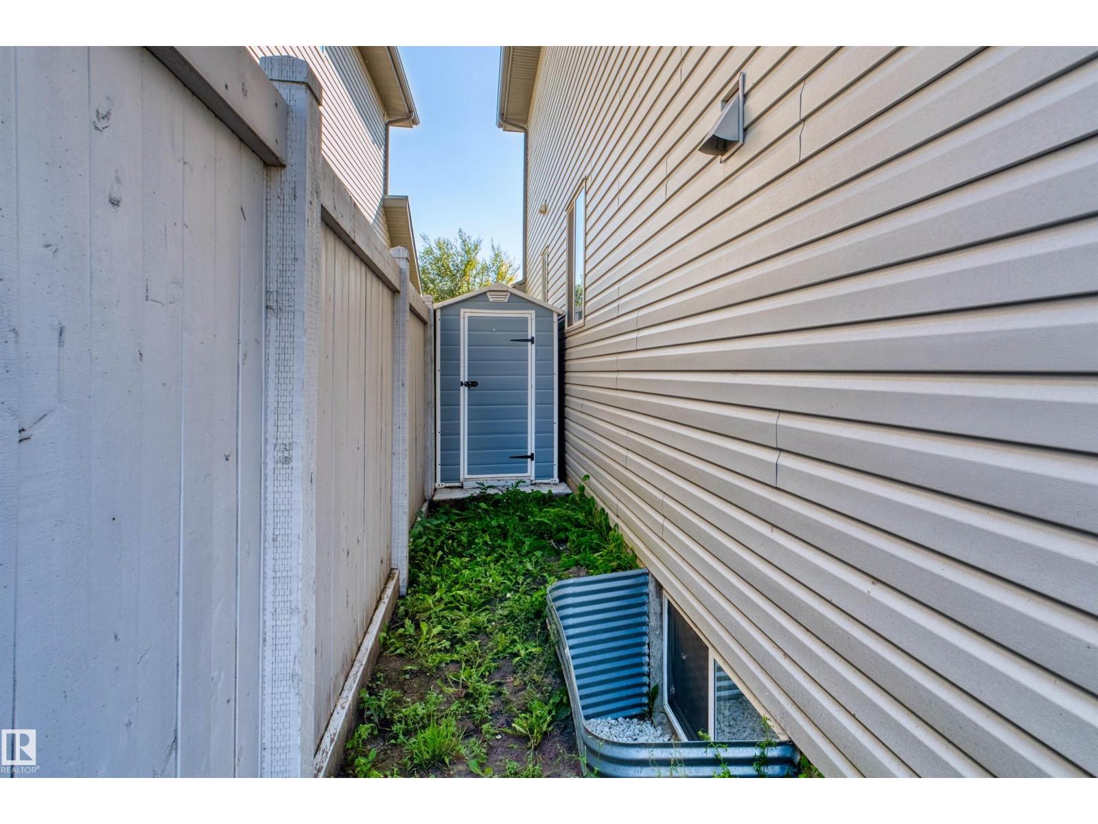 20616 56 AV NW - 40