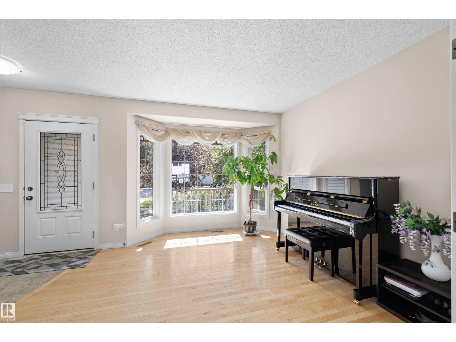 20616 56 AV NW - 7