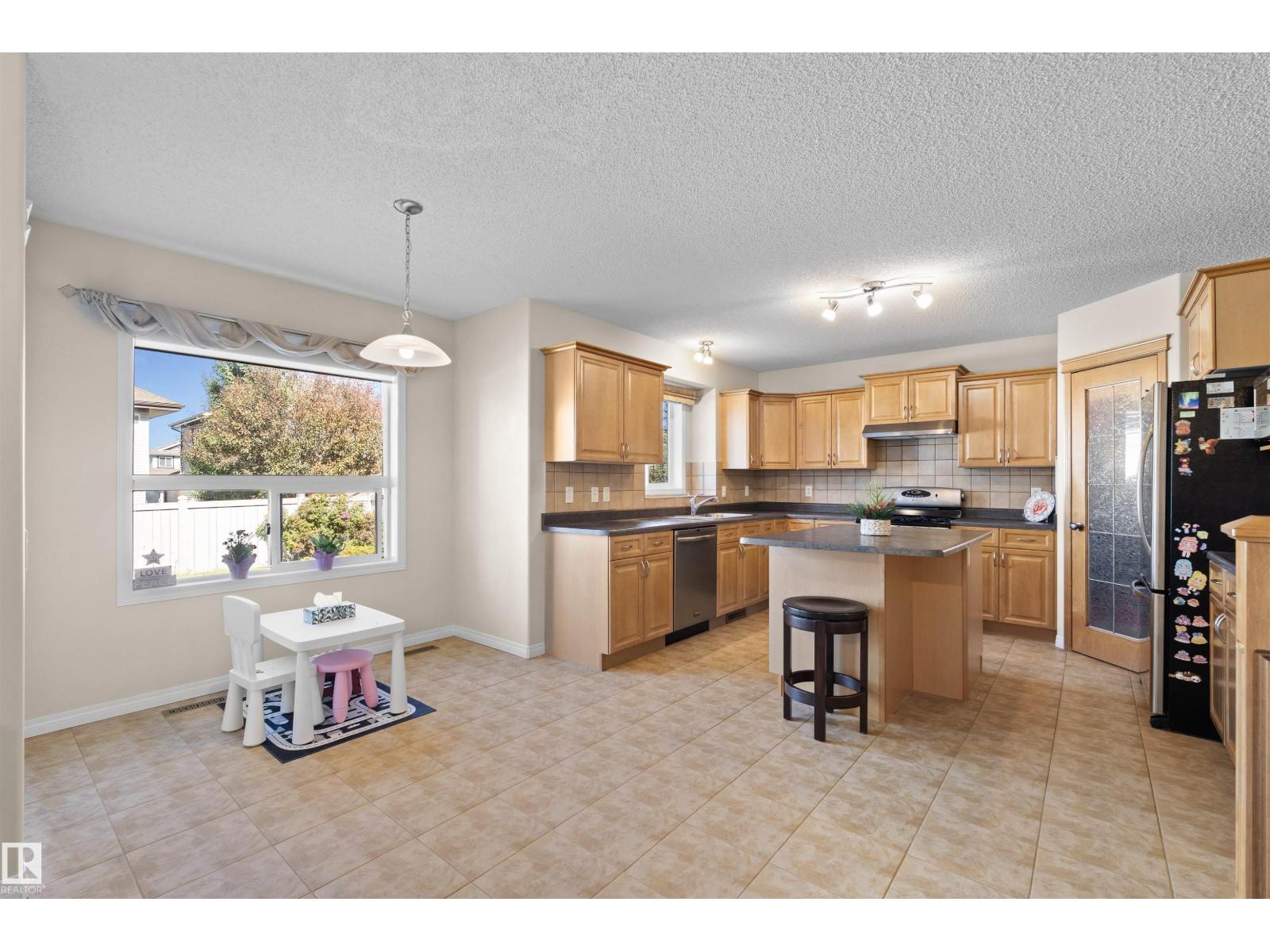 20616 56 AV NW - Image 8