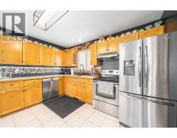 3pc Bathroom - 402 Main Street S, Redcliff, AB T0J2P0 Photo 7