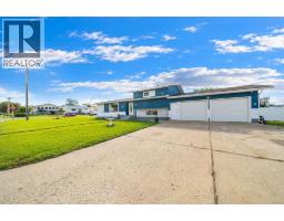 402 Main Street S, Redcliff, AB T0J2P0 Photo 33