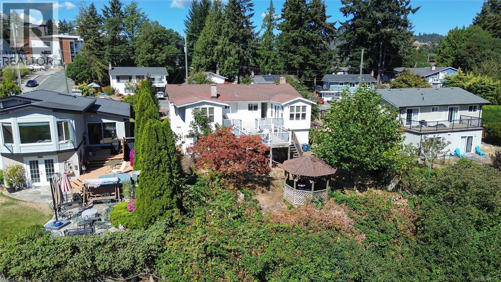 3057 Shoreview Dr - Image 24