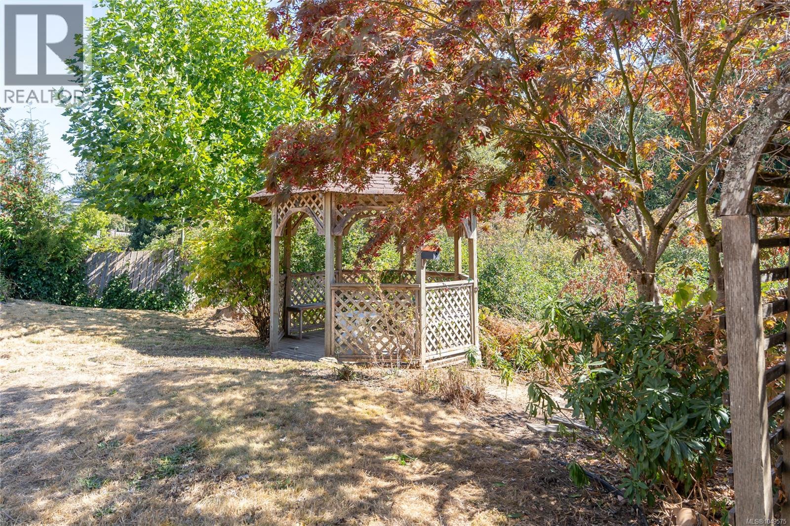 3057 Shoreview Dr - Image 22