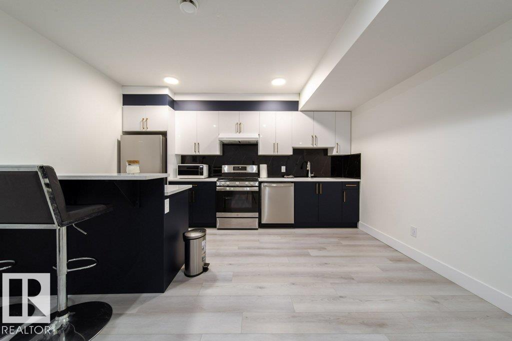 19731 26 AV NW - Image 36