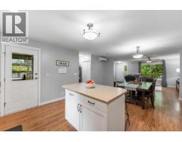 Entrance - 2071 Mable Rd, Shawnigan Lake, BC V0R2W3 Photo 10