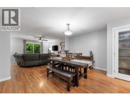 Kitchen - 2071 Mable Rd, Shawnigan Lake, BC V0R2W3 Photo 7