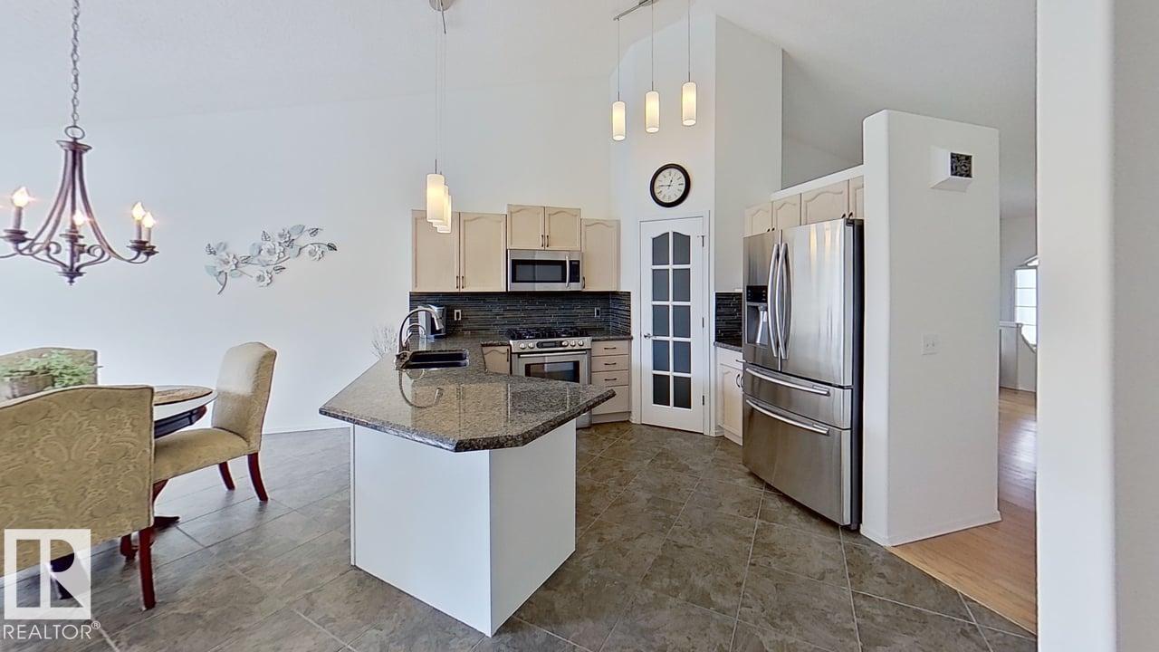 3115 135 AV NW - 7