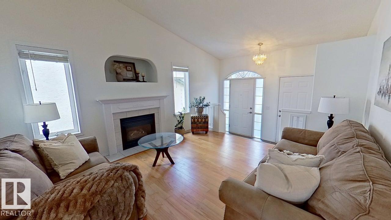 3115 135 AV NW - 3
