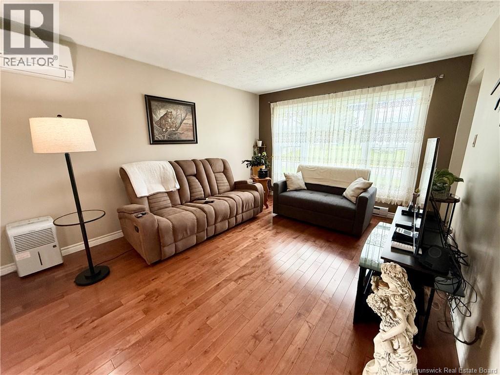 227 Francine - Image 6