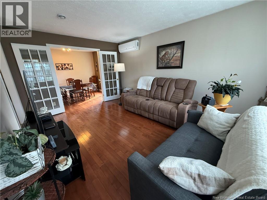 227 Francine - Image 9