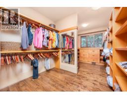 3006 Coachwood Crescent, Coldstream, BC V1B3Y4 Photo 40