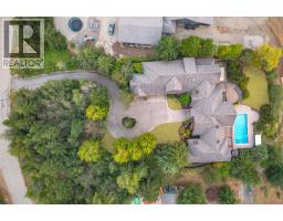 3006 Coachwood Crescent, Coldstream, BC V1B3Y4 Photo 91