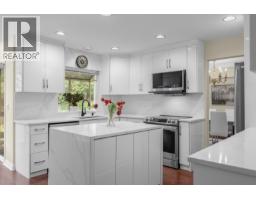 57 Foxwood Drive, Port Moody, BC V3H4X2 Photo 9