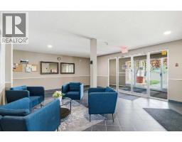 102, 17 Country Village Bay Ne, Calgary, AB T3K5Z3 Photo 33