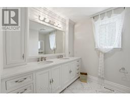 193 Sherwood Place, Newmarket, ON L3Y8E5 Photo 27