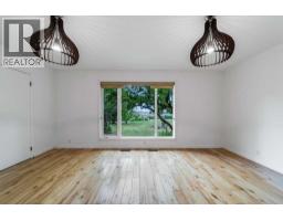 46139 Range Road 205, Rural Camrose County, AB T4V5E3 Photo 17