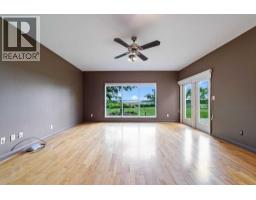 4pc Bathroom - 46139 Range Road 205, Rural Camrose County, AB T4V5E3 Photo 10