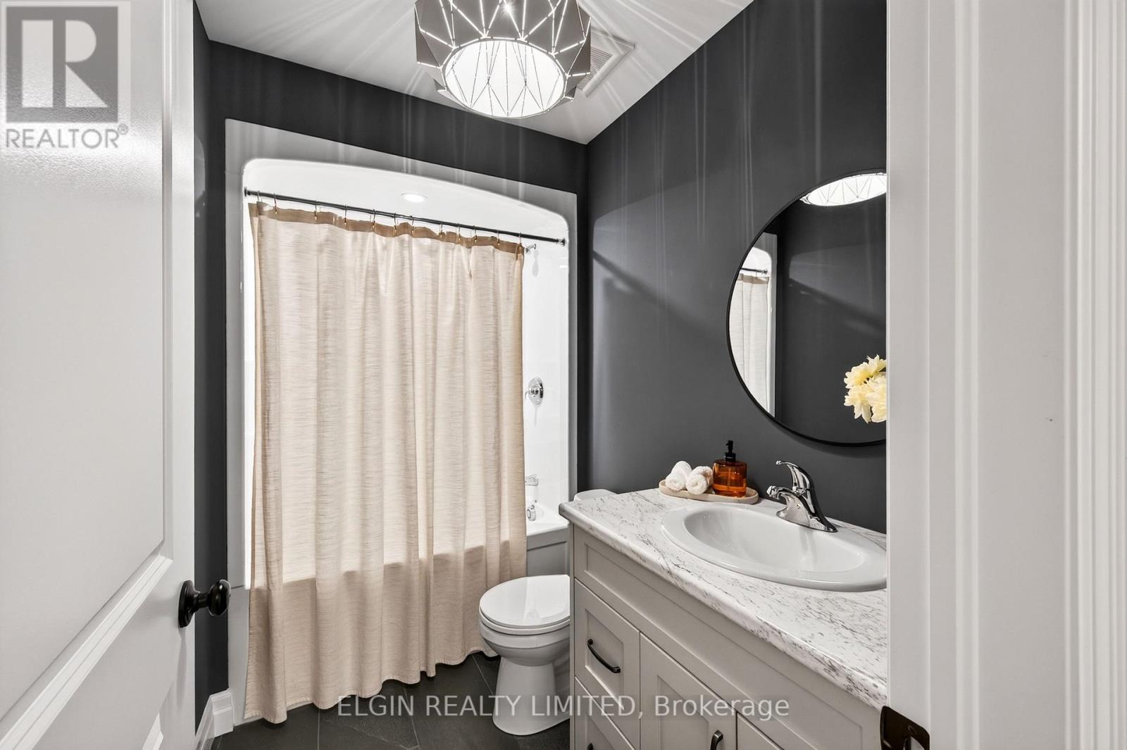 72 SPARKYS WAY - Image 26