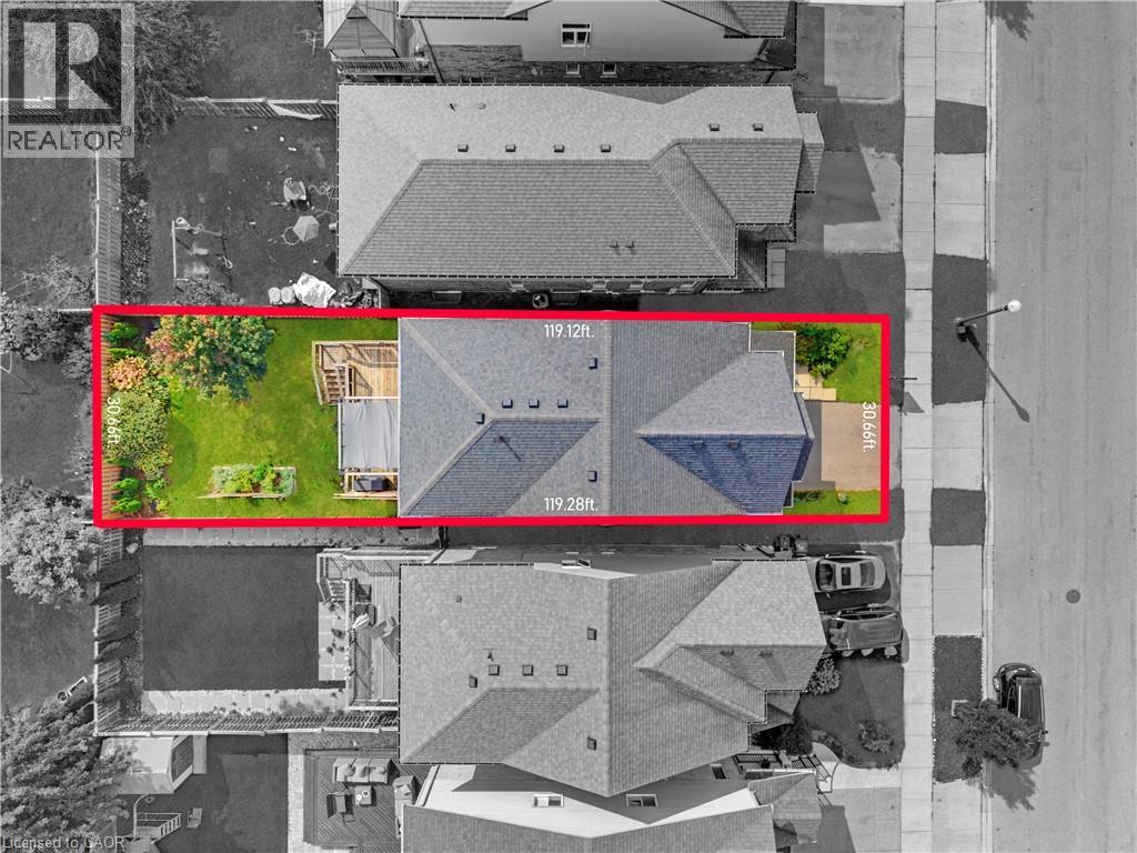 251 CRANBROOK Street — photo 2