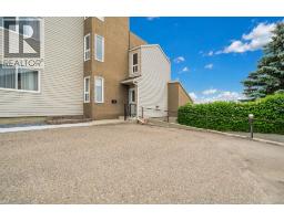112, 1051 3 Street Nw, Medicine Hat, AB T1A7Y4 Photo 32