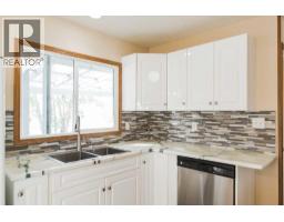 11706 98 Street, Grande Prairie, AB T8V3N8 Photo 9