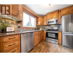 4pc Bathroom - 112, 1051 3 Street Nw, Medicine Hat, AB T1A7Y4 Photo 8
