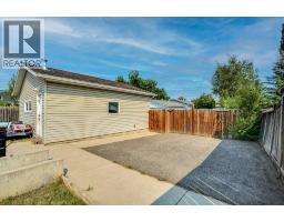 212 Pinetree Place Ne, Calgary, AB T1Y1M3 Photo 40