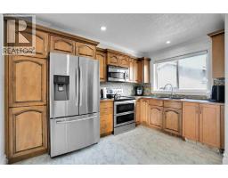 Laundry room - 212 Pinetree Place Ne, Calgary, AB T1Y1M3 Photo 12