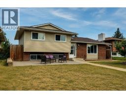 212 Pinetree Place NE - photo 2