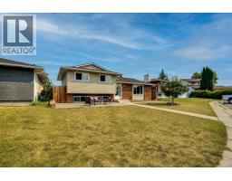 212 Pinetree Place NE - photo 3