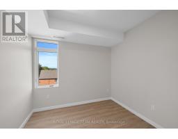 301 - 370 Athlone Avenue, Ottawa, ON K1Z5M4 Photo 18