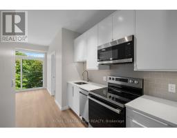 301 - 370 Athlone Avenue, Ottawa, ON K1Z5M4 Photo 7