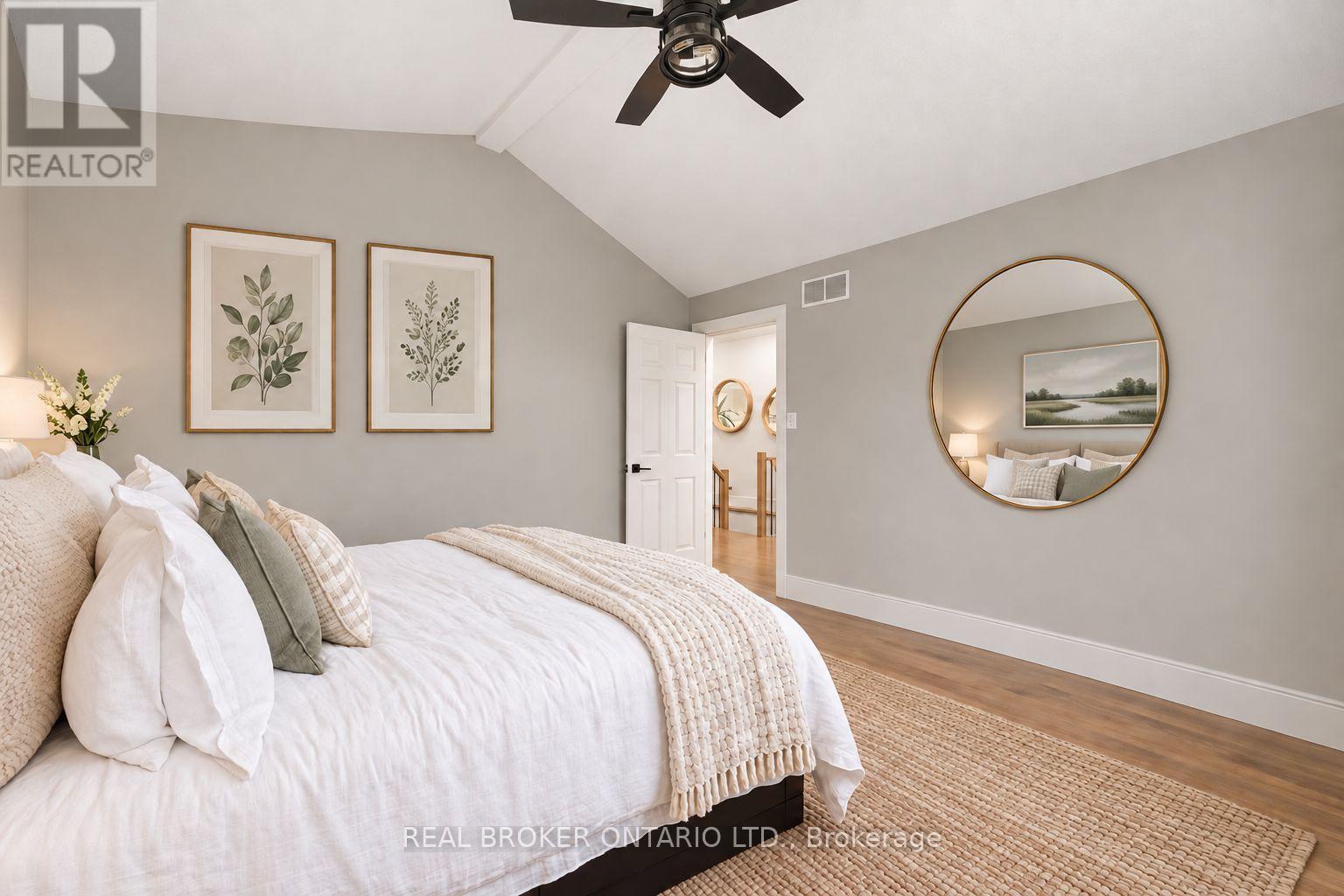 8 SAWGRASS CIRCLE photo 20