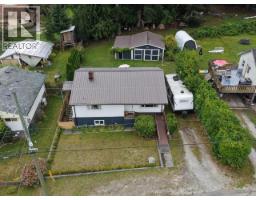 6856 Drake Street, Powell River, BC V8A3Y1 Photo 32