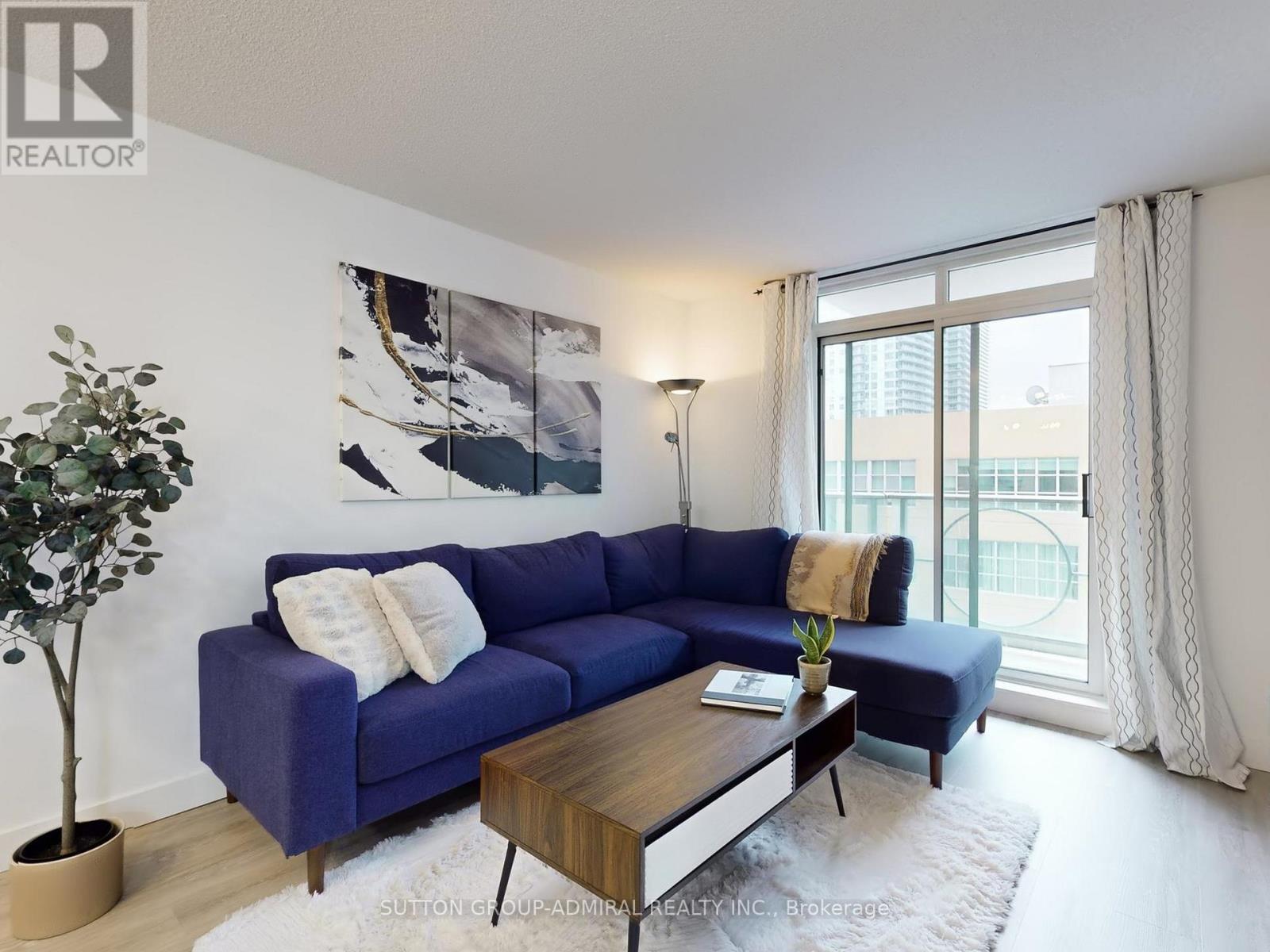 1005 - 212 EGLINTON AVENUE E, Toronto (Mount Pleasant East) — photo 4