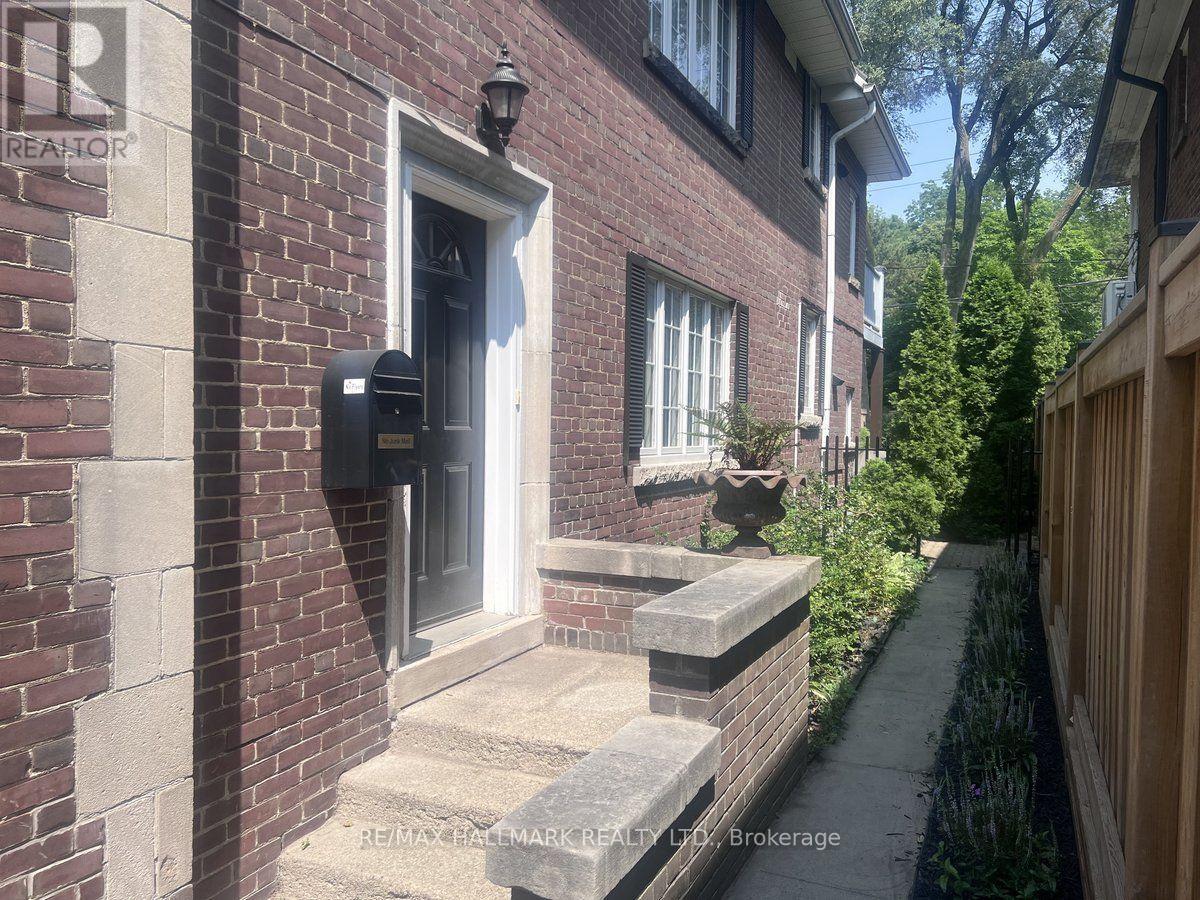 36 WHITEHALL ROAD, Toronto (Rosedale-Moore Park) — photo 2