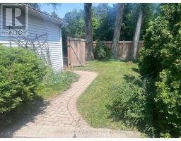 36 Whitehall Road, Toronto, ON M4W2C6 Photo 9