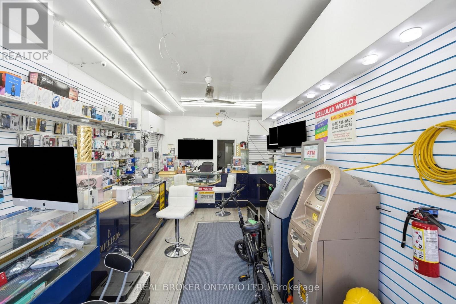 1479 EGLINTON AVENUE W, Toronto (Oakwood Village) — photo 3