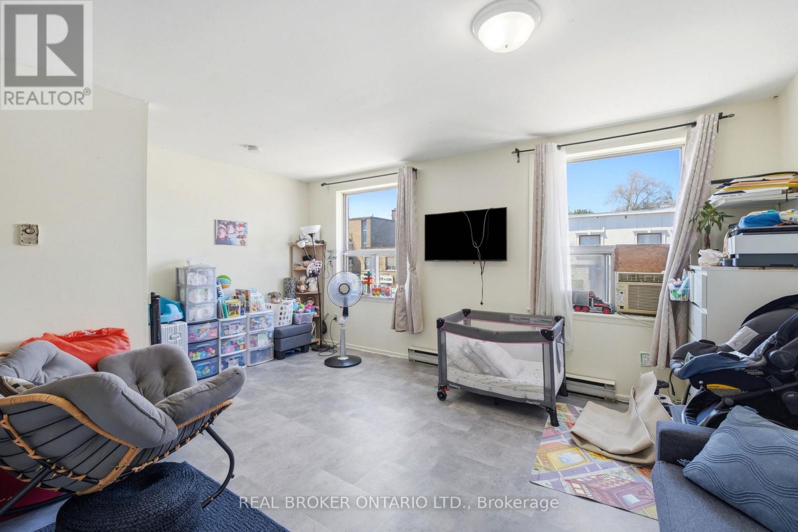 1479 EGLINTON AVENUE W, Toronto (Oakwood Village) — photo 6