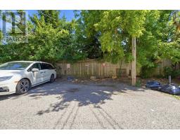 1479 Eglinton Avenue W, Toronto, ON M6E2G6 Photo 21
